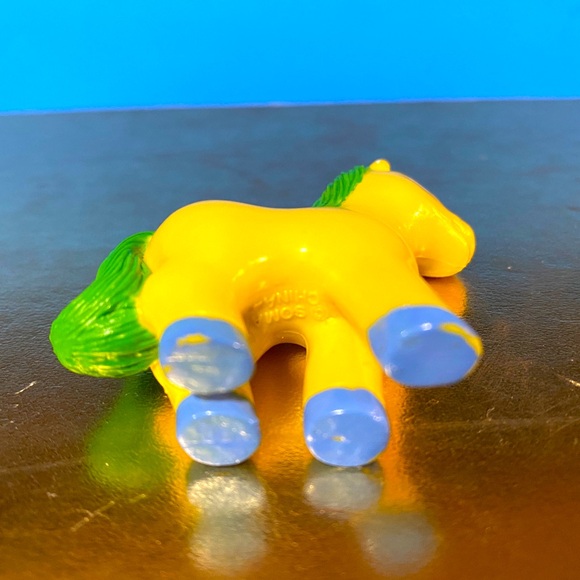 MINIATURE COLLECTIBLE LOVE PONY VINTAGE 1992 SOMA TOYS SOLID PVC 2” - Picture 5 of 5